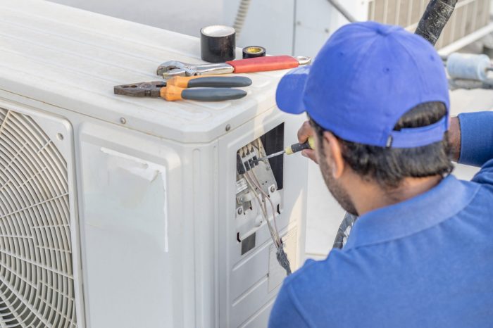 Air conditioner cleaning bangkok - aircon AC fix repair install service Air conditioner cleaning bangkok - aircon AC fix repair install service